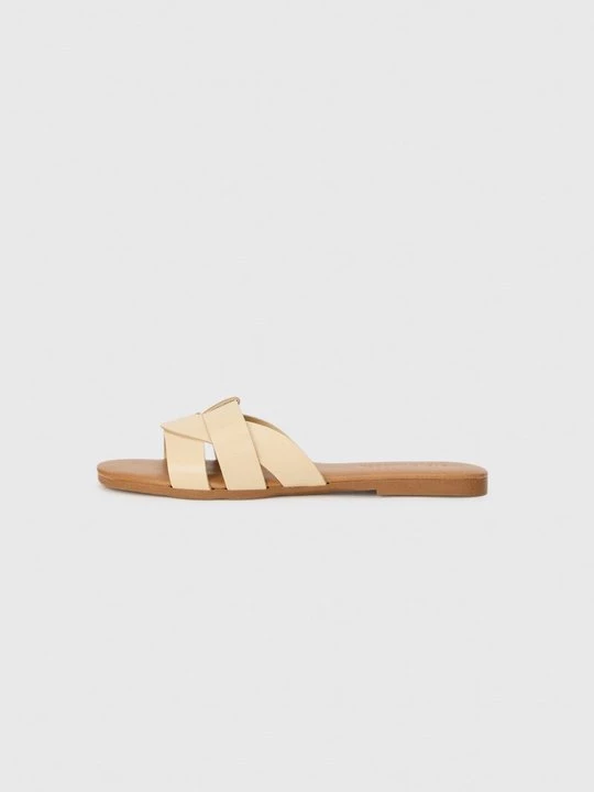 Foto van product Muiltjes Steve Madden crème