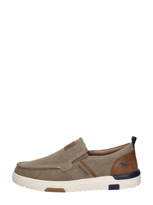 Foto van product MUSTANG Instappers 'Sneakers Laag' beige