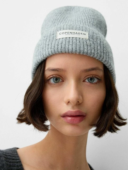 Foto van product Muts Bershka grijs