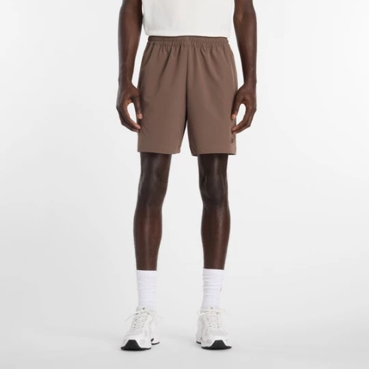 Foto van product new balance Broek 'Athletics' bruin