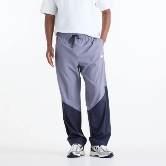Foto van product new balance Broek 'Sport Legacy Pant' grijs / lichtgrijs