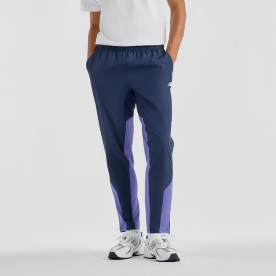 Foto van product new balance Broek 'Utility' donkerblauw / lila