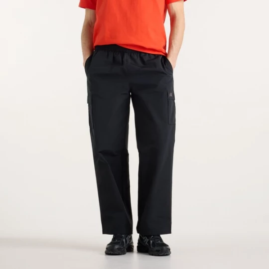 Foto van product new balance Cargobroek zwart