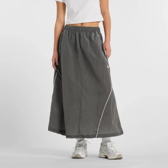 Foto van product new balance Rok 'Sport Legacy Skirt' grijs / zilvergrijs