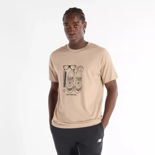 Foto van product new balance Shirt 'Essentials' beige