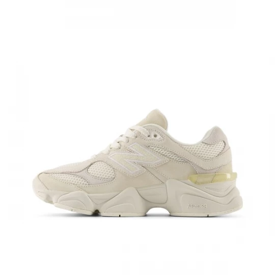 Foto van product new balance Sneakers '[ "9060", "9060"]' beige