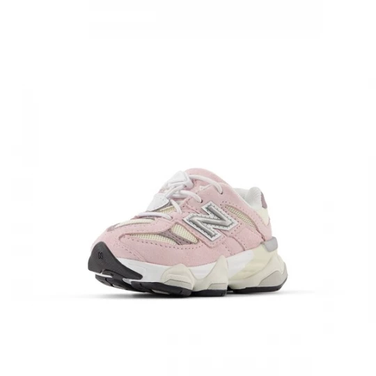 Foto van product new balance Sneakers '9060' rosa