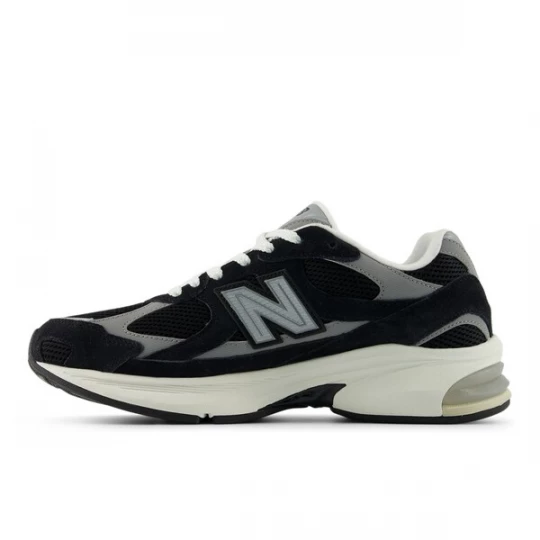 Foto van product new balance Sneakers laag '2010' grijs / zwart / wit
