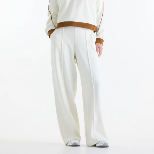 Foto van product new balance Sportbroek ecru / wit