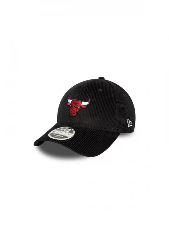 Foto van product NEW ERA Pet '9FORTY M-Crown Chicago Bulls NBA' zwart