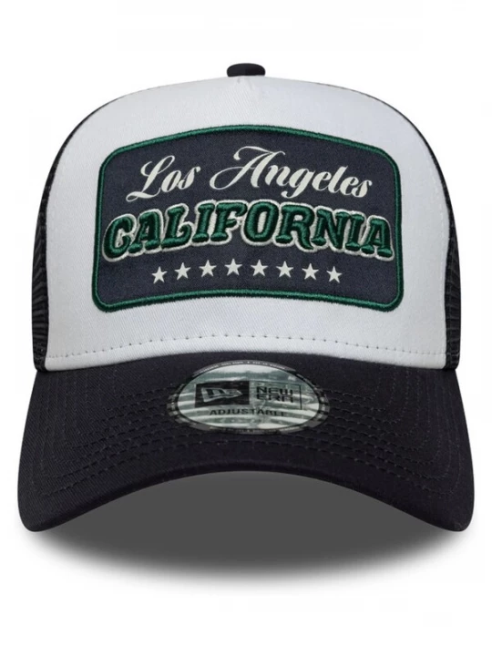 Foto van product NEW ERA Pet 'Gorra new era negra california location patch trucker newera' blauw