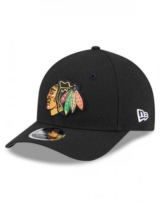 Foto van product NEW ERA Pet 'Gorra new era negra chicago blackhawks nhl team 940mc chibla otc' zwart