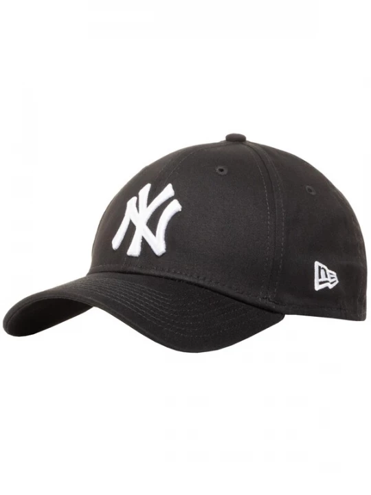 Foto van product NEW ERA Pet 'New Era 39THIRTY Classic New York Yankees MLB' zwart