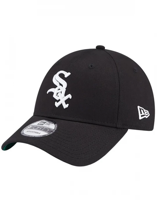 Foto van product NEW ERA Pet 'New Era Team Side Patch 9FORTY Chicago White Sox Cap' zwart