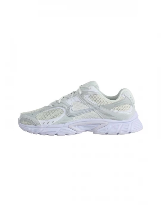 Foto van product NIKE Sportschoen 'V5 RNR' lichtgeel / wit
