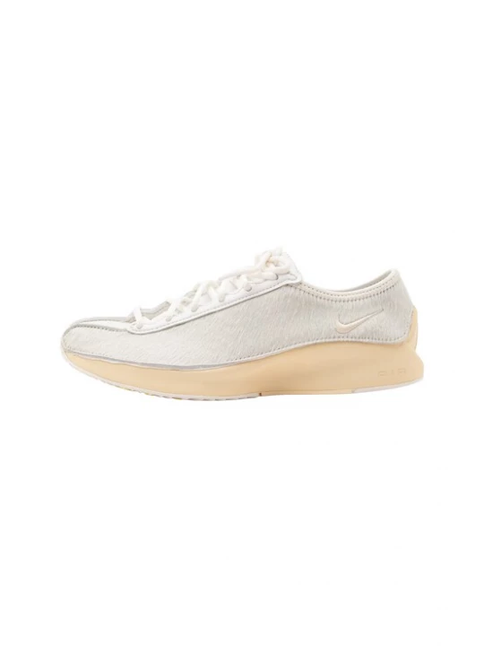 Foto van product Nike Sportswear Sneakers laag taupe / wit