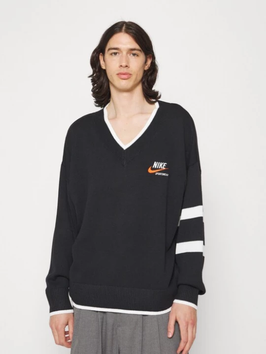 Foto van product NIKE Sweatshirt 'NSW Trend' rood / zwart / wit