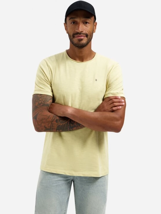 Foto van product No Excess Shirt geel