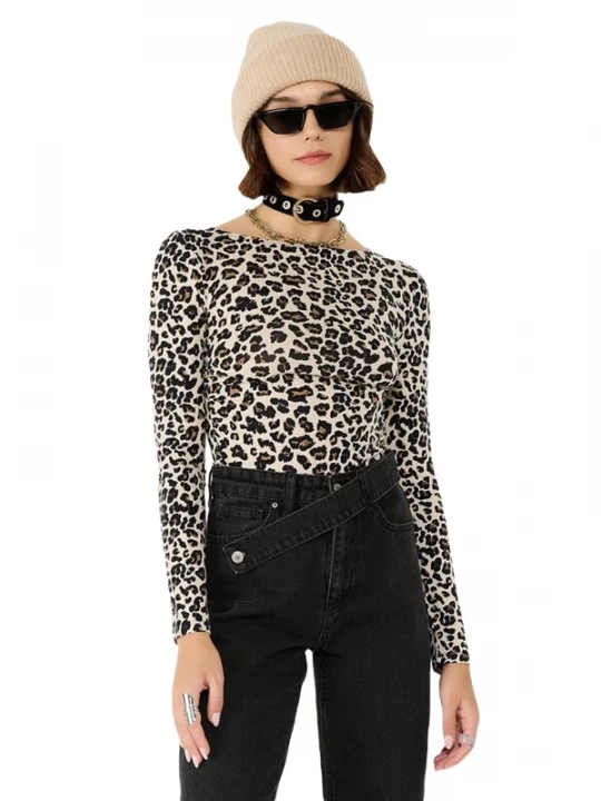 Foto van product No Matter What Shirt body beige / bruin / zwart