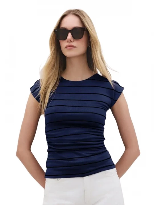Foto van product No Matter What Shirt marine / zwart