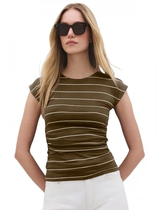 Foto van product No Matter What Shirt olijfgroen / wit