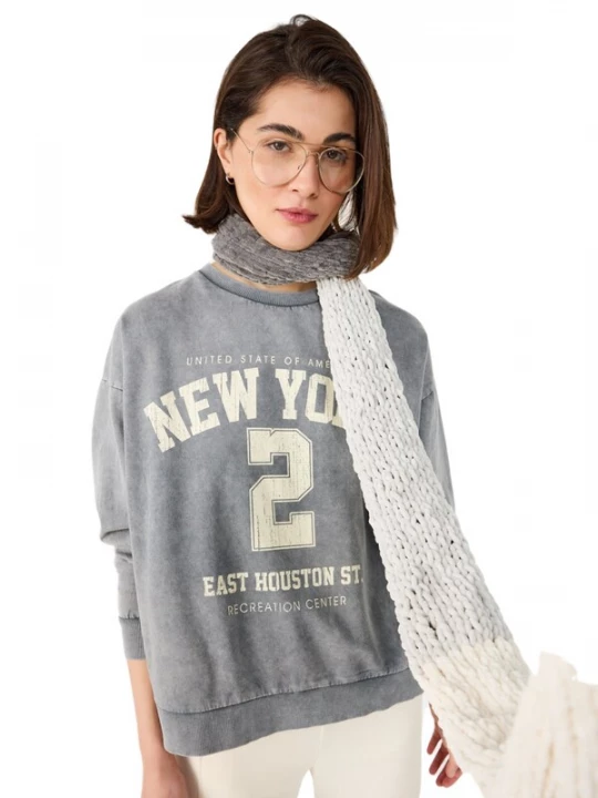 Foto van product No Matter What Sweatshirt grijs / wit