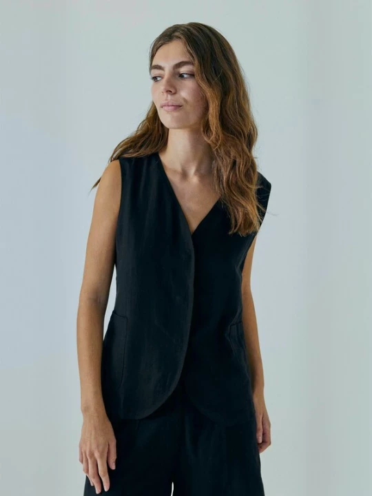 Foto van product NORR Top ' Minna ' zwart