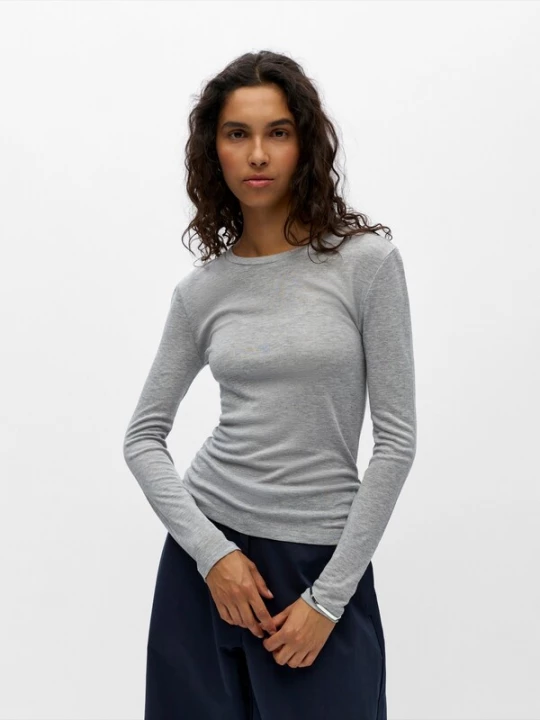 Foto van product OBJECT Shirt 'OBJALMA' grijs