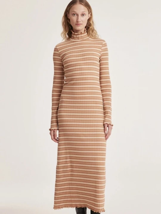 Foto van product Odd Molly Jurk 'Kelly' beige / bruin