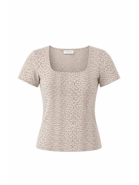 Foto van product OH APRIL Shirt 'Kalina' beige