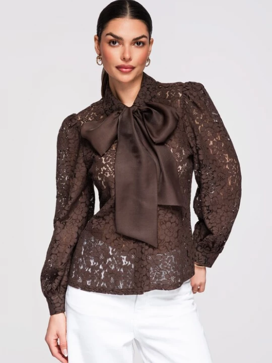 Foto van product Ombre Blouse 'OW-SH-E0012' chocoladebruin