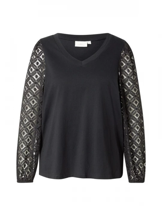 Foto van product ONLY Carmakoma Shirt 'CAREFFIE' zwart