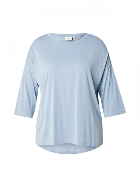 Foto van product ONLY Carmakoma Shirt 'CARHANNAH' lichtblauw
