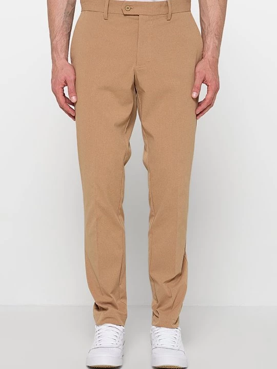 Foto van product Outdoorbroeken J.Lindeberg camel