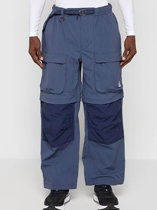 Foto van product Outdoorbroeken Nike blauw