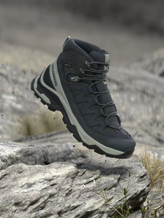 Foto van product Outdoorschoenen Salomon grijs