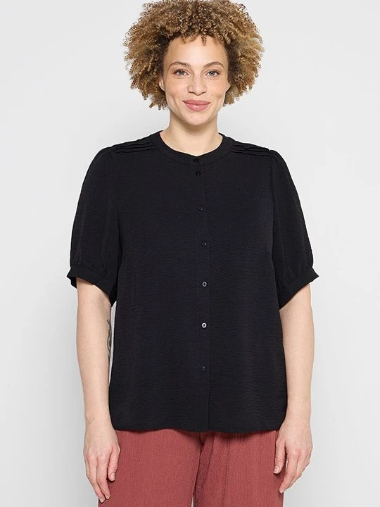 Foto van product Overhemdblouse ONLY Carmakoma zwart