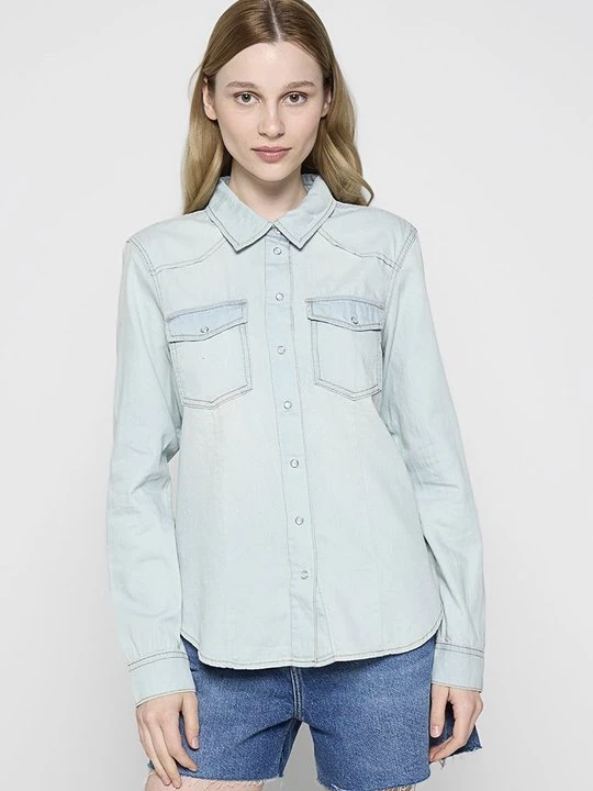Foto van product Overhemdblouse Only lichtblauw