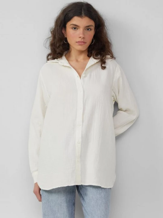 Foto van product Overhemdblouse van mousseline in een oversized model QS crème