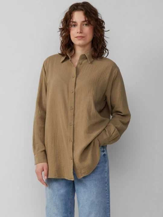 Foto van product Overhemdblouse van mousseline in een oversized model QS olijfgroen