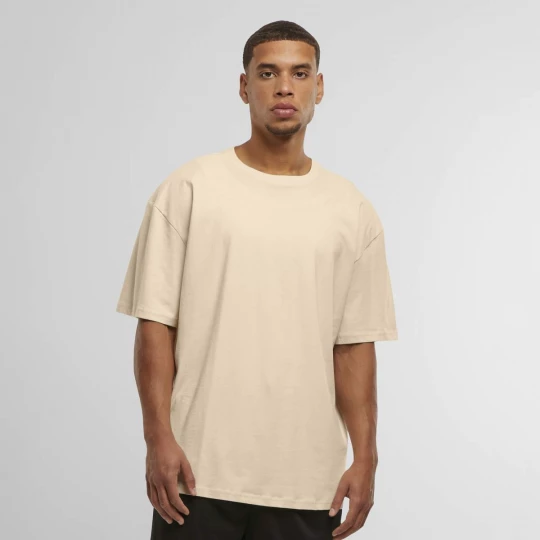 Foto van product Oversized Tee Urban Classics beżowy