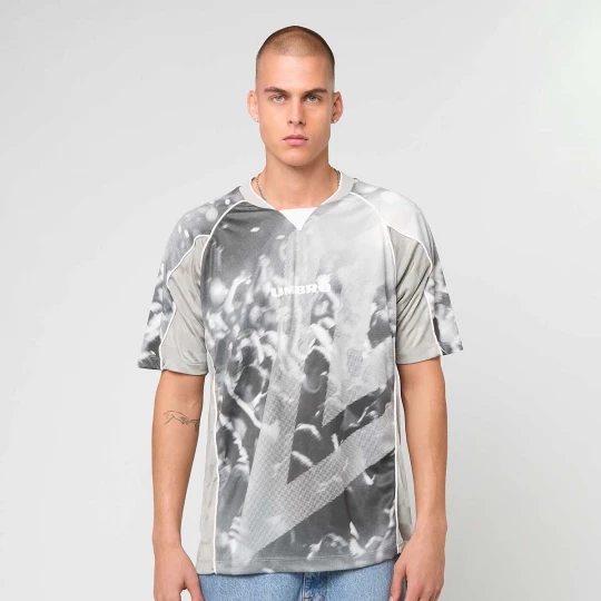 Foto van product Panelled Raglan Shirt Umbro grijs