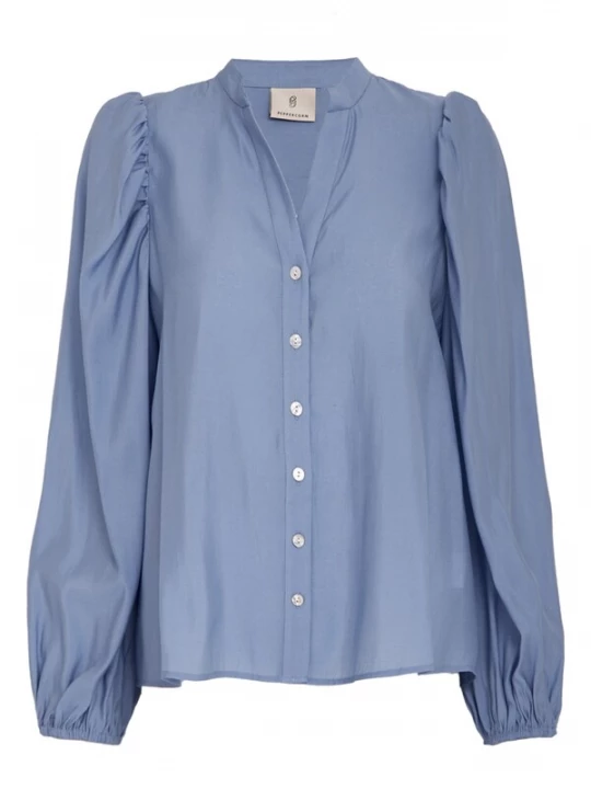 Foto van product Peppercorn Shirt 'Beth' blauw