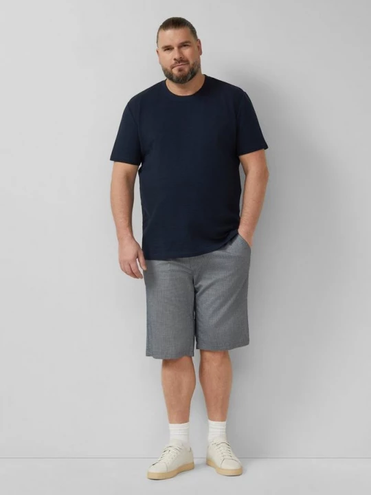 Foto van product Phoenix: Bermuda met rechte pijp en structuur s.Oliver blauw