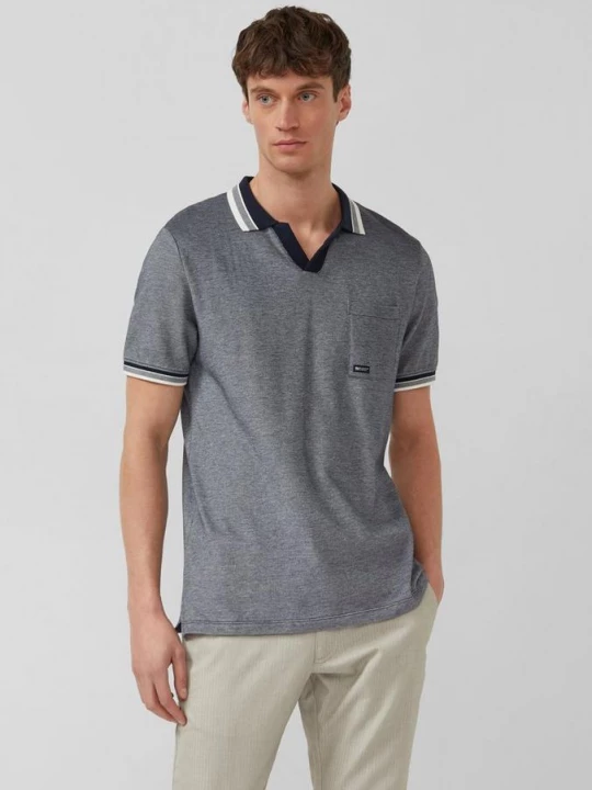 Foto van product Piqué poloshirt in tweekleurige look met borstzakje s.Oliver blauw