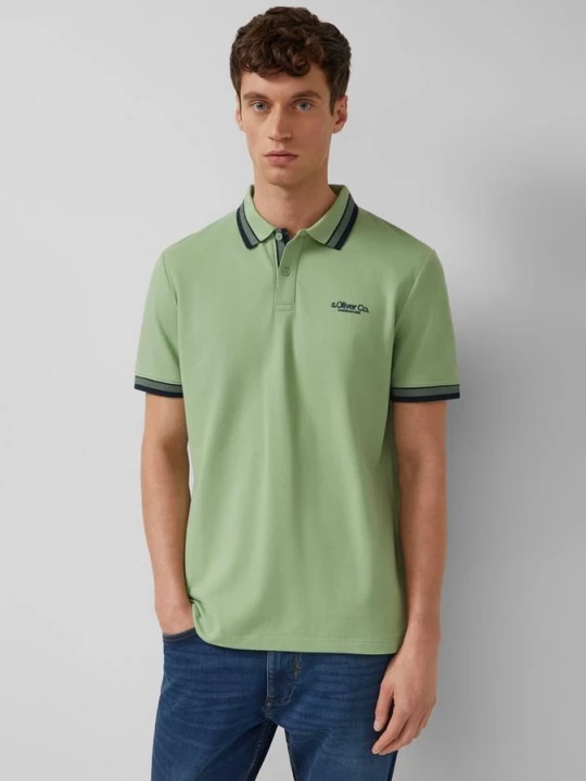 Foto van product Piqué poloshirt met contrasterende details s.Oliver groen