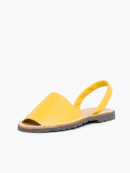 Foto van product Pisamonas Sandalen geel