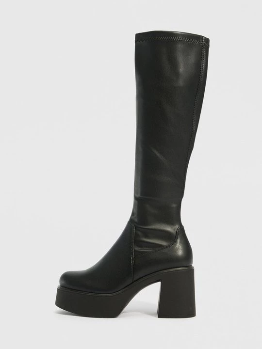Foto van product Plateaulaarzen Steve Madden zwart