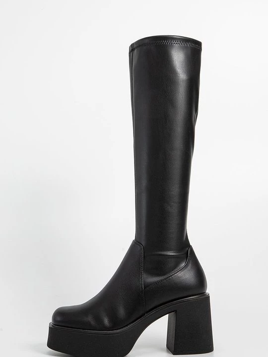 Foto van product Plateaulaarzen Steve Madden zwart