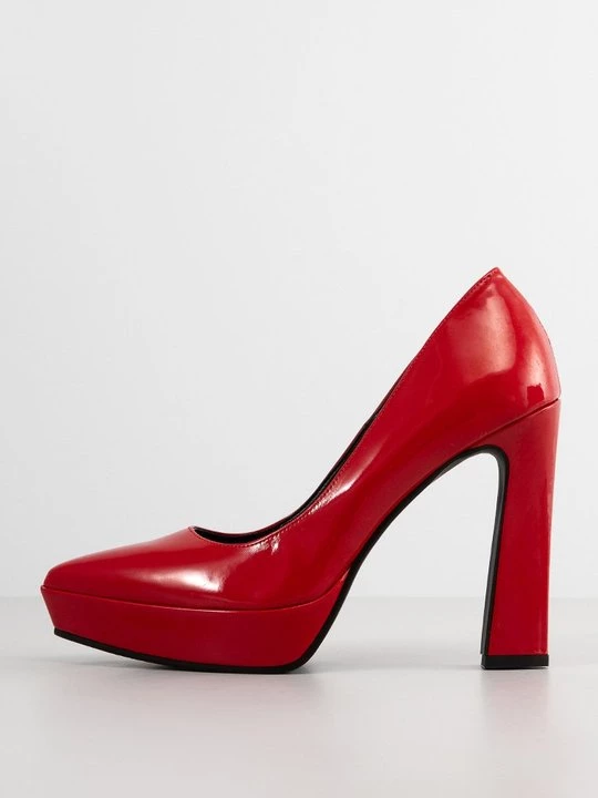 Foto van product Plateaupumps Jonak rood